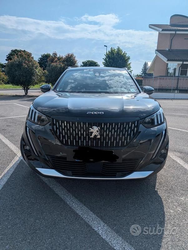 Usata Peugeot 2008 GT 131 CV (96 kW) 2021 SUV