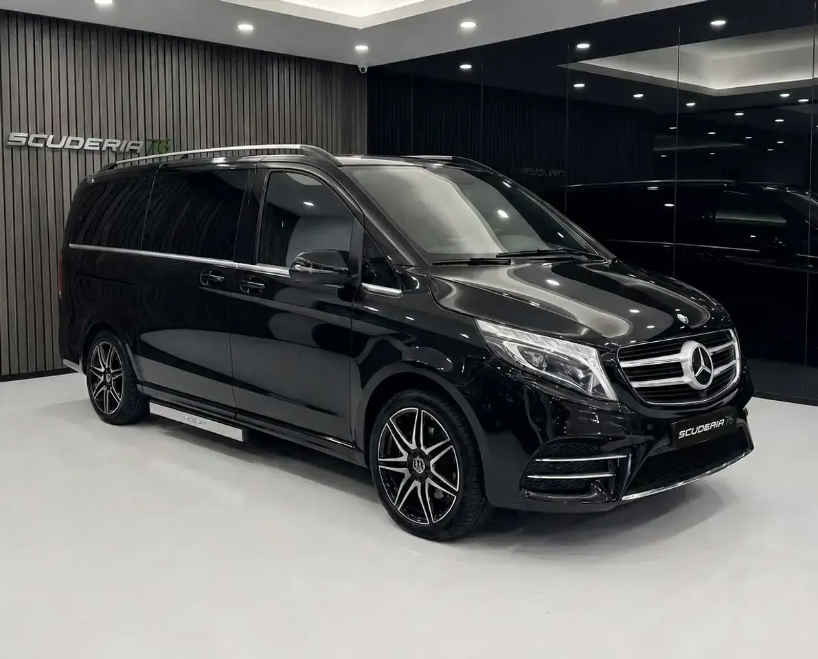 Usata Mercedes V250 Premium 190 CV (139 kW) 2021 Nero ossidiana Monovolume