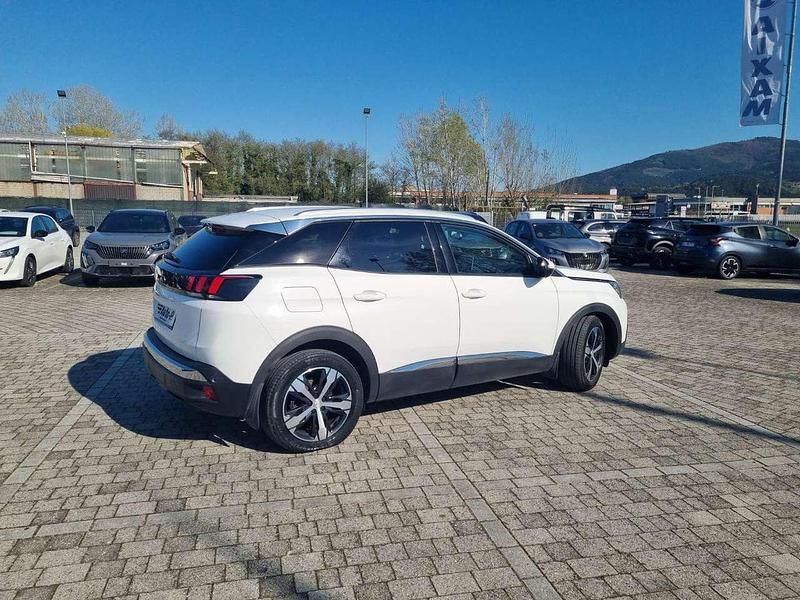 Usata Peugeot 3008 Allure 131 CV (96 kW) 2020 Bianco SUV