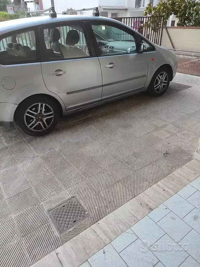 Usata Ford C-MAX 109 CV (80 kW) 2003 Monovolume