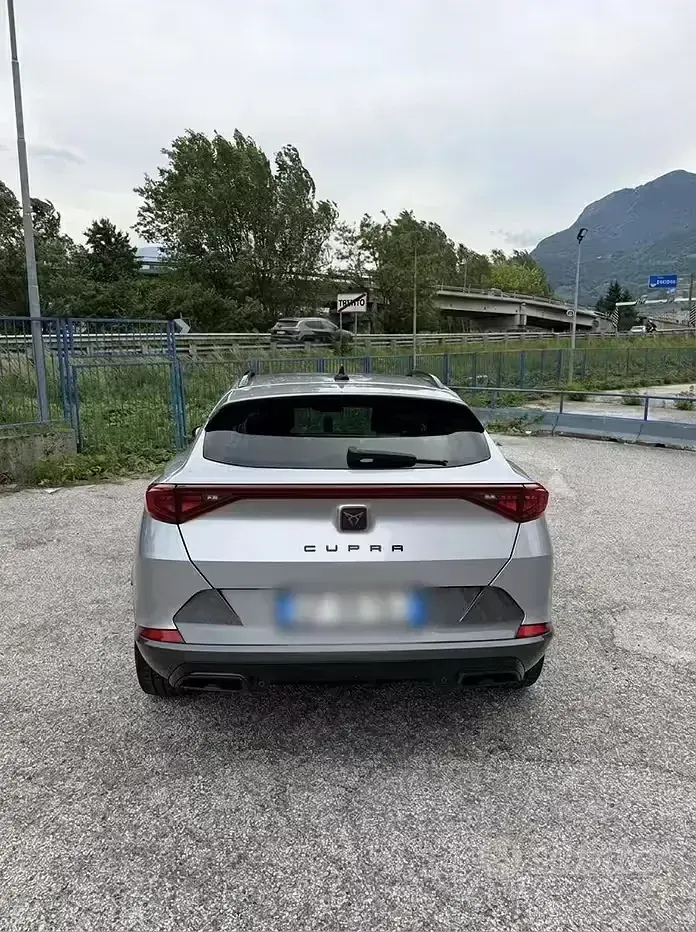 Usata Cupra Formentor 150 CV (110 kW) 2021 Grigio SUV