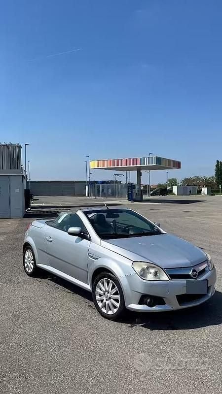 Gebraucht Opel Tigra 69 PS (50 kW) 2005 Cabrio