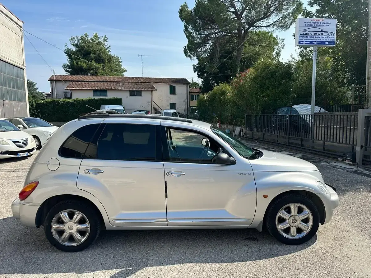 Usata Chrysler PT Cruiser Limited 121 CV (88 kW) 2005 Argento Berlina