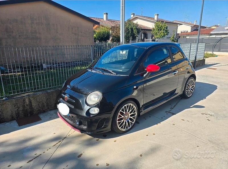 Usata Abarth 500 135 CV (99 kW) 2010 Nero Utilitaria