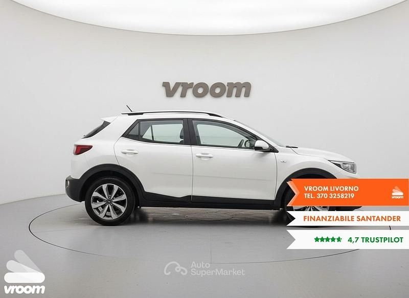 Usata Kia Stonic Style 100 CV (73 kW) 2021 Bianco SUV