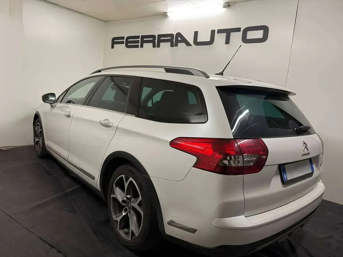 Usata Citroën C5 Business Class 181 CV (133 kW) 2016 Bianco Station wagon