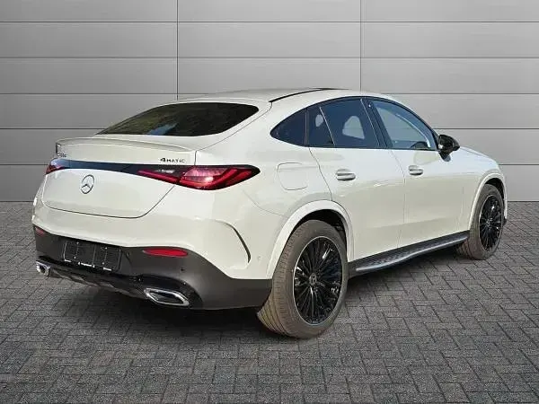 Nuova Mercedes GLC450 367 CV (269 kW) 2026 Grigio alpi manufaktur SUV