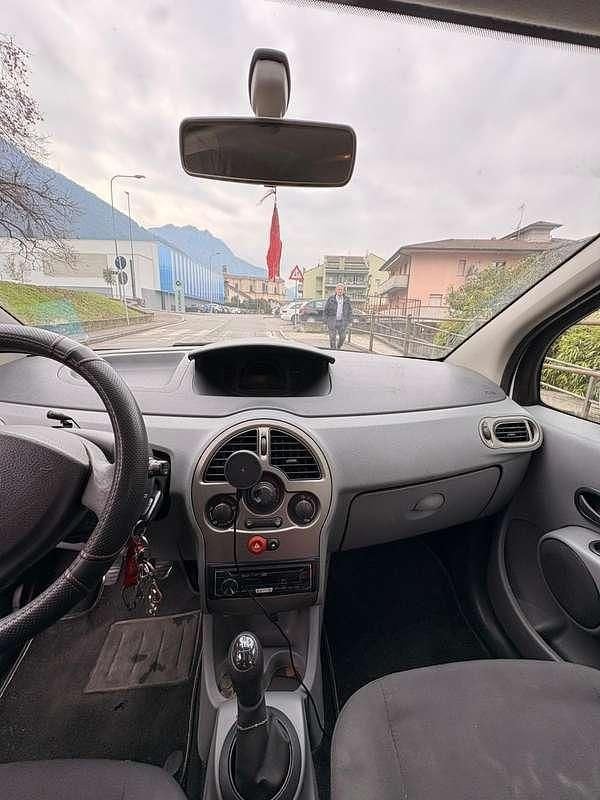 Usata Renault Modus Dynamique 65 CV (47 kW) 2007 Monovolume