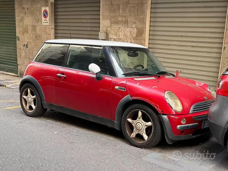 Usata Mini Cooper 116 CV (85 kW) 2004 Rosso Utilitaria