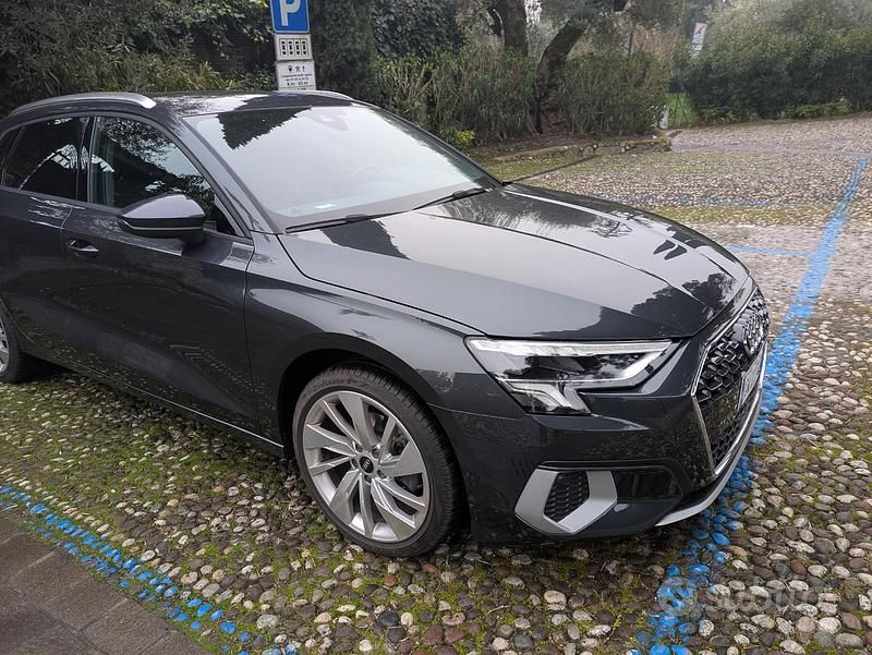Usata Audi A3 Advanced 150 CV (110 kW) 2022 Grigio Berlina
