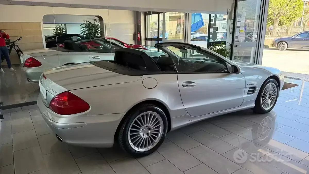 Usata Mercedes SL500 Avantgarde 306 CV (225 kW) 2001 Grigio Cabrio
