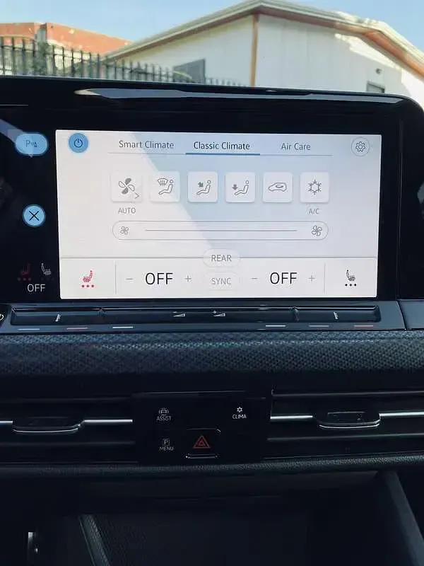 Usata VW Golf VIII Life 116 CV (85 kW) 2021 Berlina