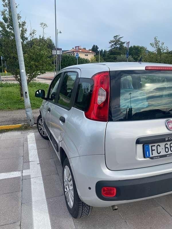 Usata Fiat Panda Young 80 CV (58 kW) 2015 Grigio Utilitaria