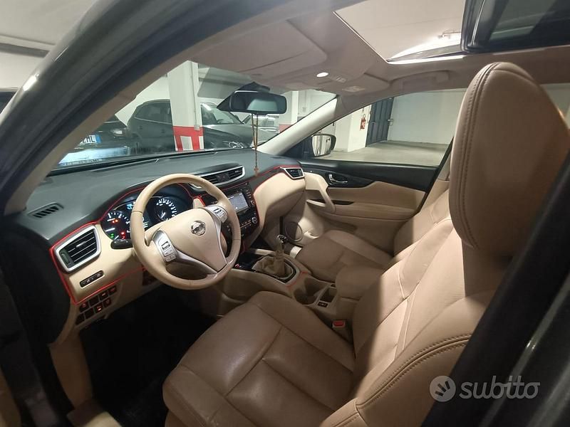 Usata Nissan X-Trail Tekna 2017 Grigio SUV