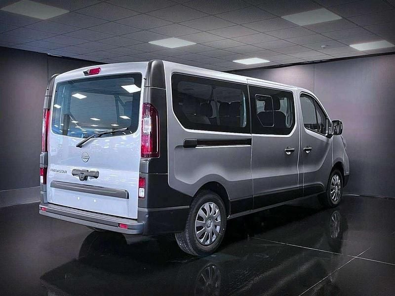 Usata Nissan Primastar N-Connecta 150 CV (110 kW) 2024 Argento Monovolume