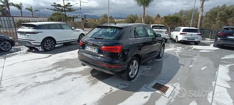 Begagnad Audi Q3 150 HK (110 kW) 2016 Svart SUV