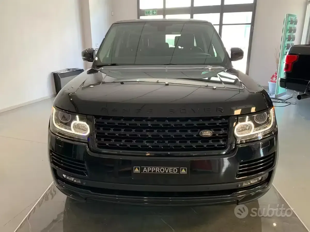 Usata Land Rover Range Rover Vogue 249 CV (183 kW) 2013 Nero SUV