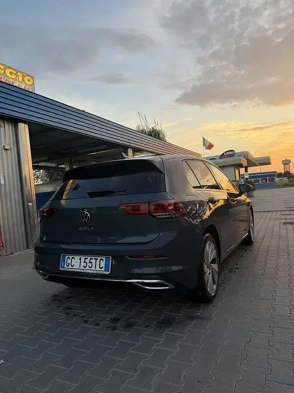 Usata VW Golf VII Style 116 CV (85 kW) 2021 Utilitaria