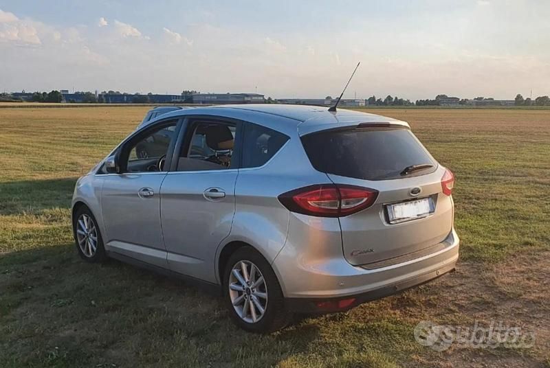 Usata Ford C-MAX 150 CV (110 kW) 2016 Grigio Monovolume