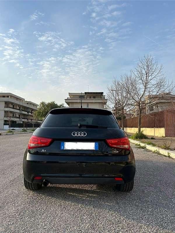 Usata Audi A1 Sportback Ambition 90 CV (66 kW) 2012 Utilitaria