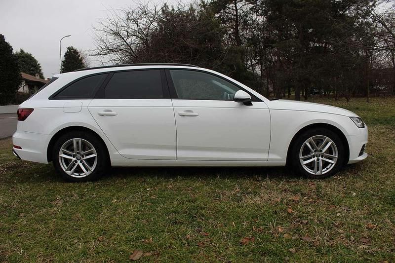 Usata Audi A4 Business 122 CV (89 kW) 2019 Station wagon