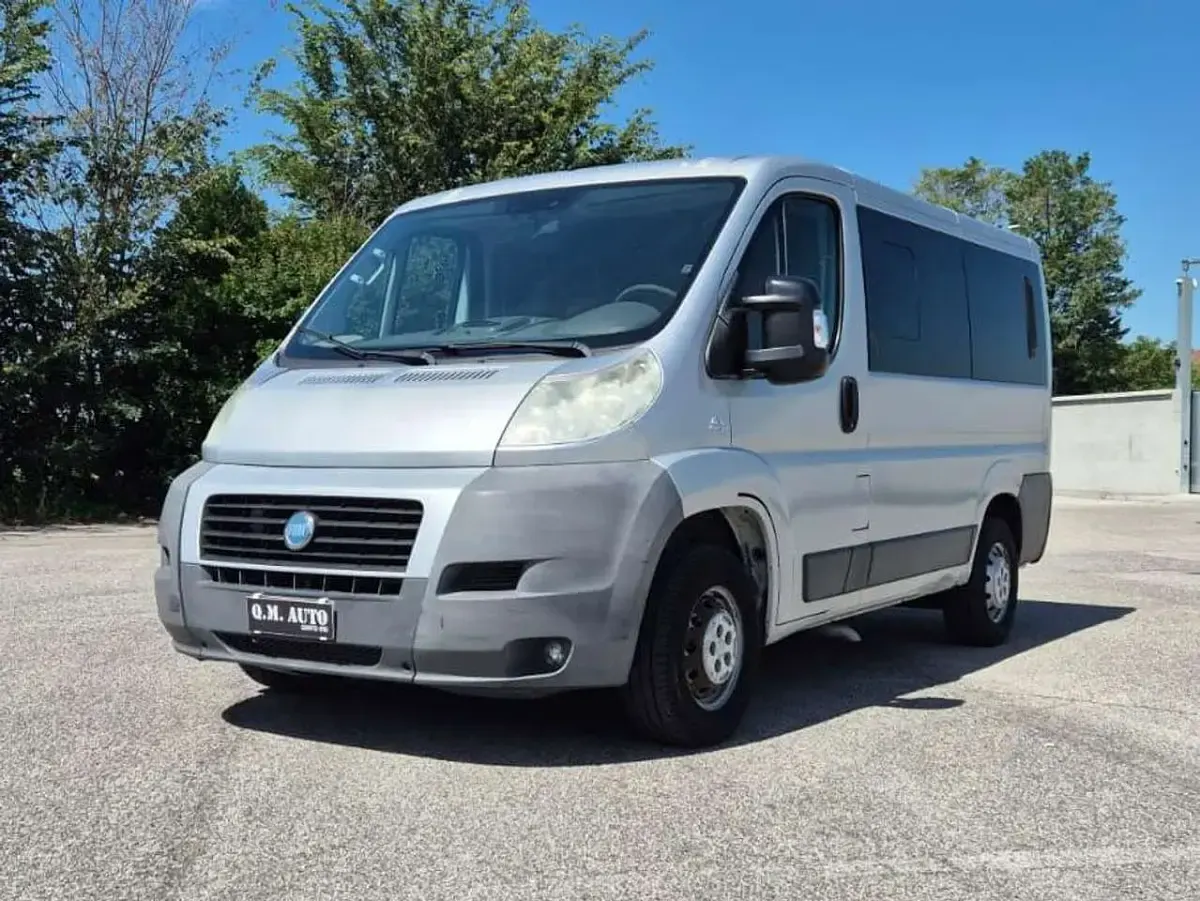 Usata Fiat Ducato 120 CV (88 kW) 2007 Argento Furgone