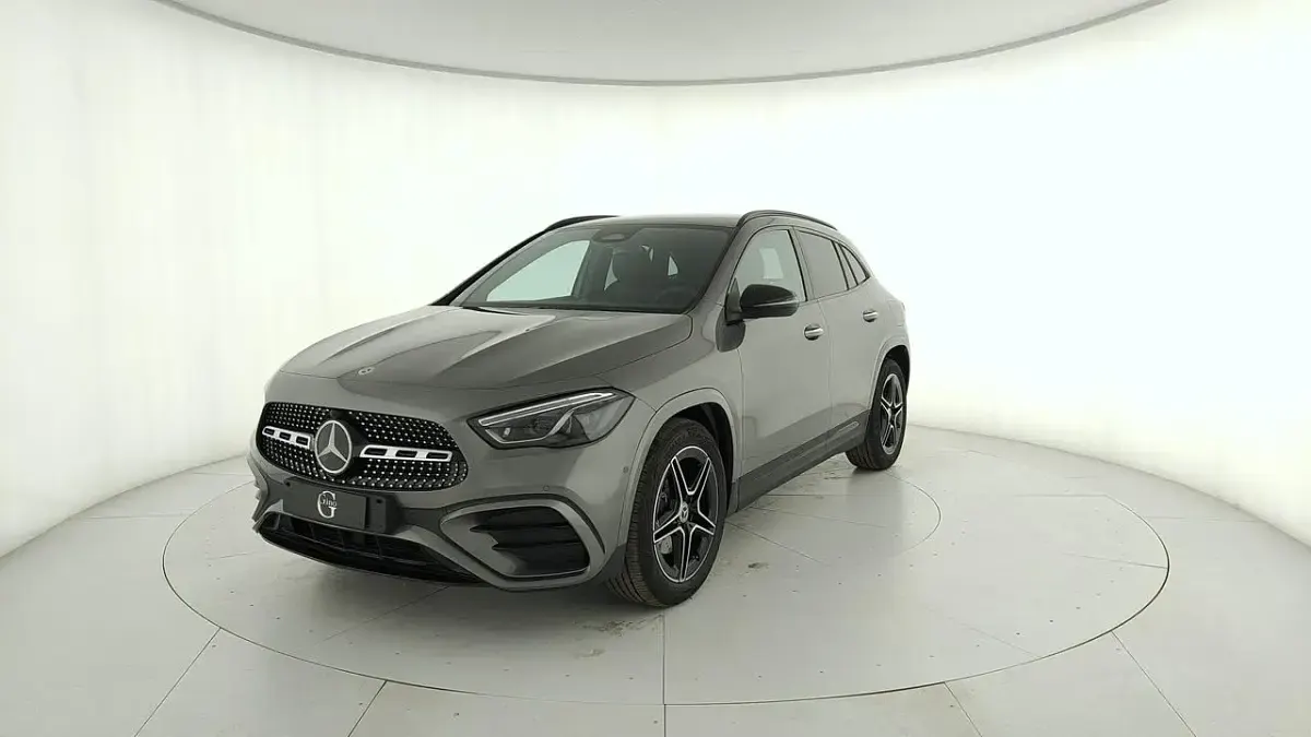 Usata Mercedes GLA200 150 CV (110 kW) 2026 SUV
