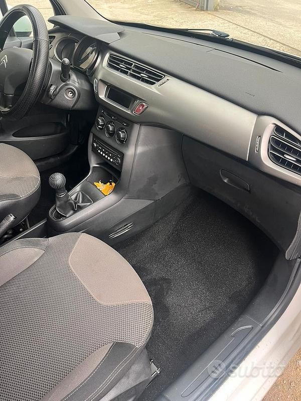 Usata Citroën C3 Seduction 74 CV (54 kW) 2015 Bianco Berlina