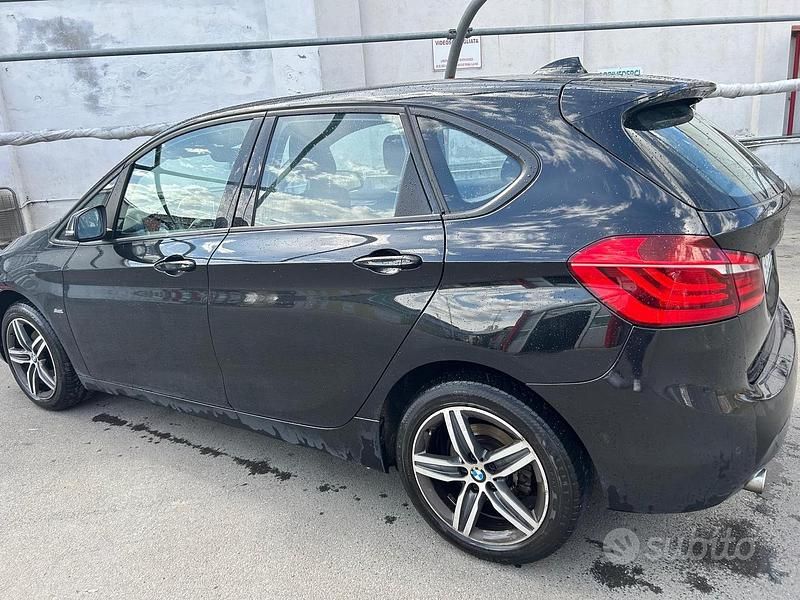 Usata BMW 216 2016 Nero Utilitaria