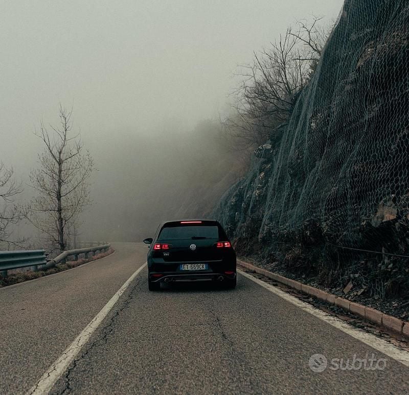 Usata VW Golf VII GTI 245 CV (180 kW) 2013 Nero