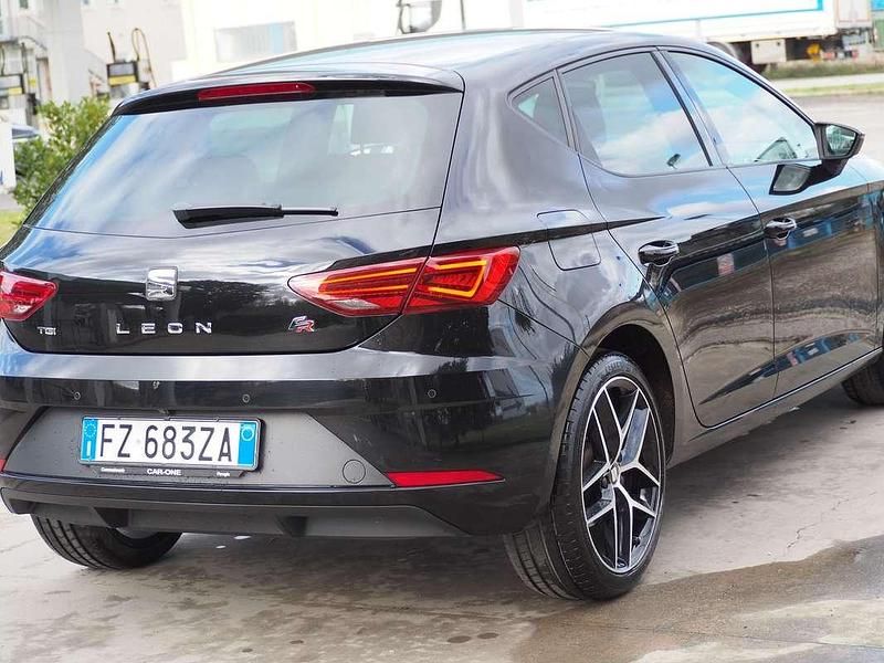 Usata 2020 Seat Leon XCELLENCE Tre volumi | 17.000 € (Cara) - Immagine 1/4