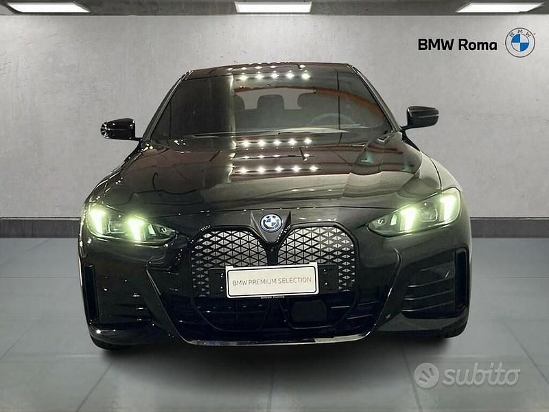 Usata BMW i4 M Sport 250 kW (340 CV) 2025 Black sapphire metallic Berlina