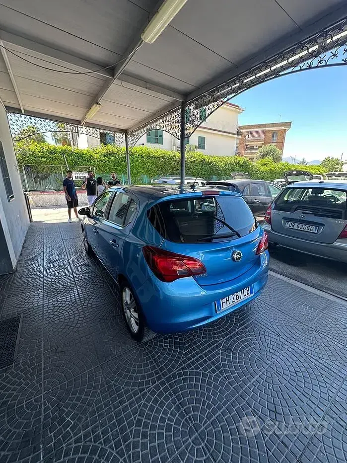 Usata Opel Corsa 90 CV (66 kW) 2017 Bluazzurro Utilitaria