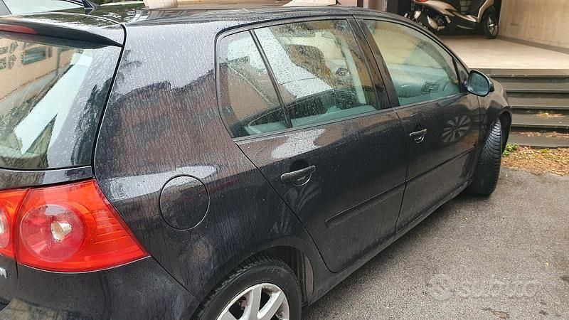 Nero Usata 2008 VW Golf SUV | 4900 € - Immagine 1/4