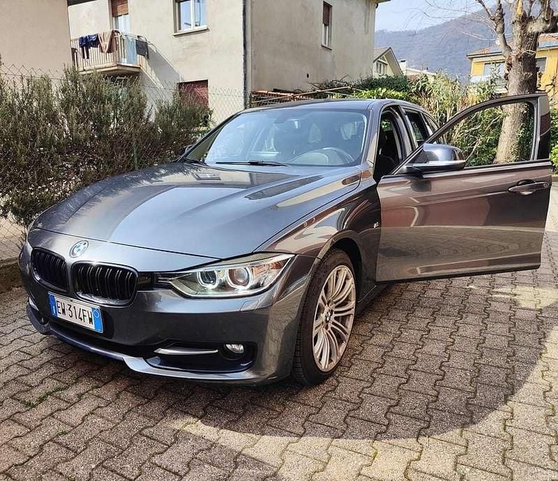 Usata BMW 316 Sport Line 116 CV (85 kW) 2014 Station wagon