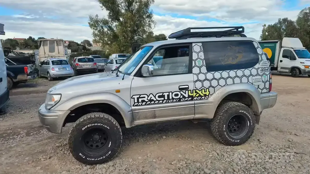 Usata Toyota Land Cruiser 125 CV (91 kW) 1998 Bianco SUV