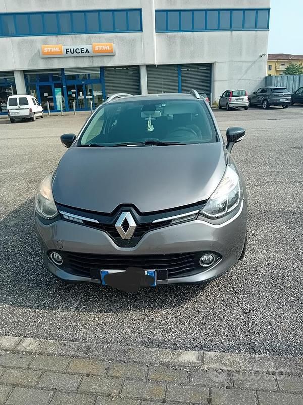 Usata Renault Clio GrandTour 90 CV (66 kW) 2016 Grigio Station wagon