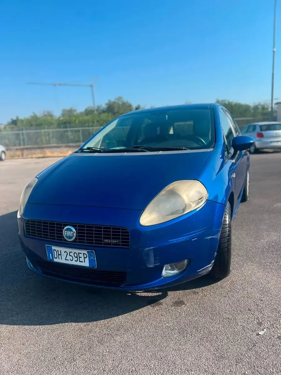 Usata Fiat Grande Punto Dynamic 75 CV (55 kW) 2008 Utilitaria