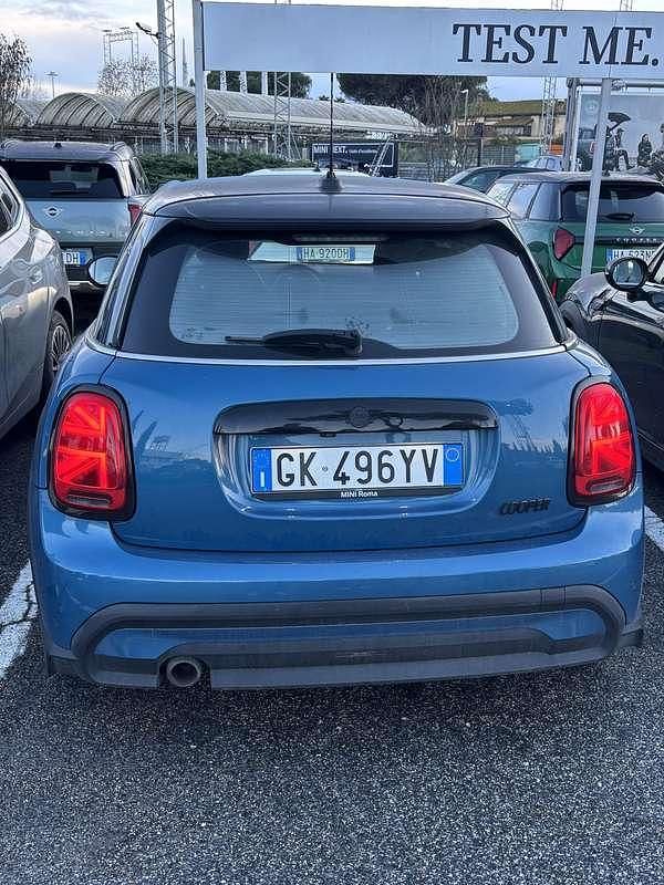 Usata Mini Cooper Business 136 CV (100 kW) 2022 Blu/azzurro Utilitaria