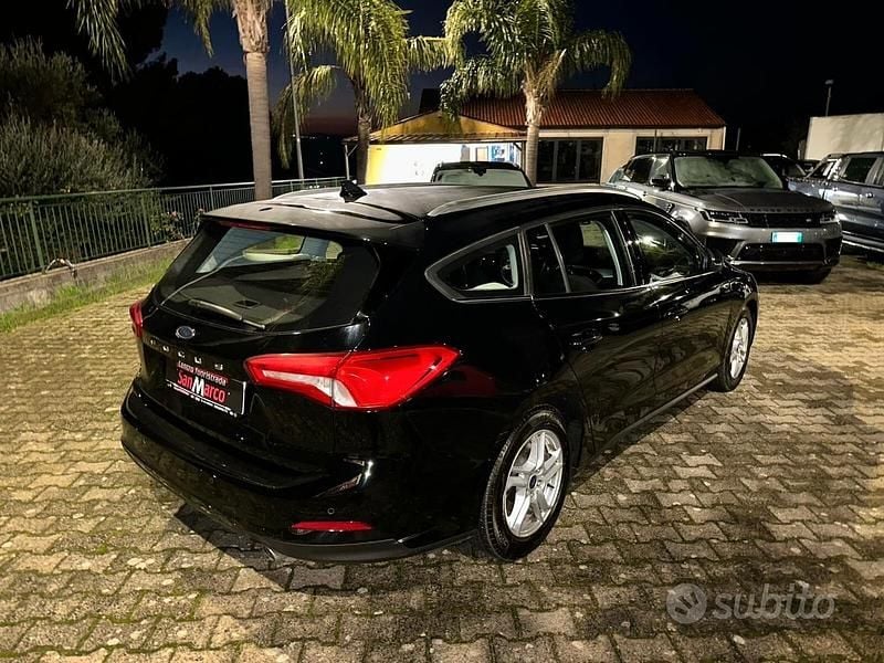 Usata Ford Focus Titanium 120 CV (88 kW) 2018 Nero Station wagon