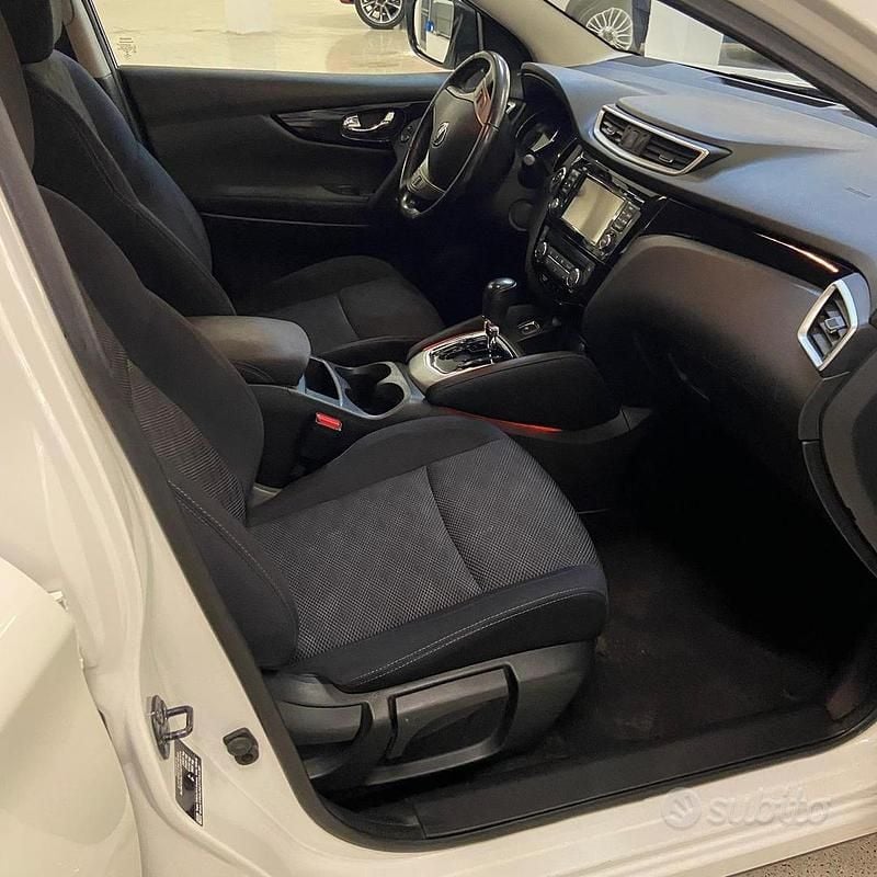 Usata Nissan Qashqai 131 CV (96 kW) 2016 SUV