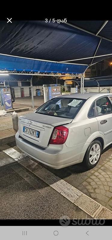 Usata Chevrolet Nubira 109 CV (80 kW) 2005 Grigio Monovolume