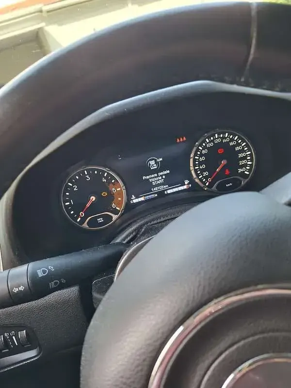 Usata Jeep Renegade Limited 120 CV (88 kW) 2018 SUV