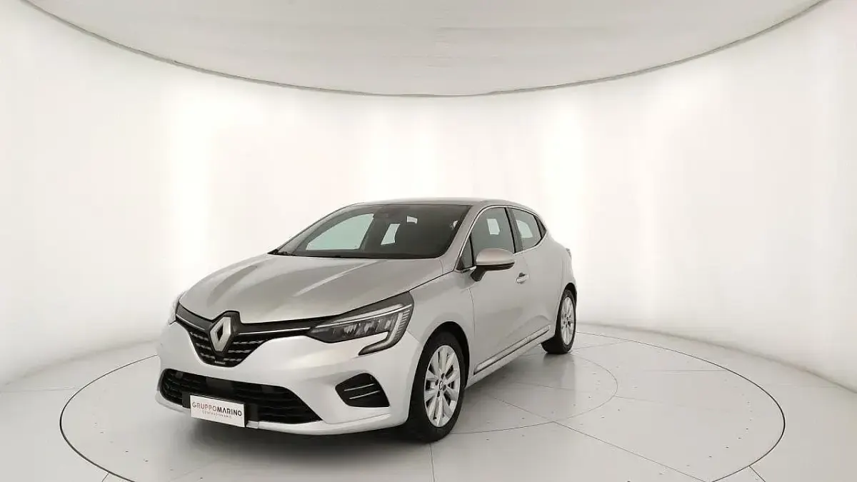 Usata Renault Clio V Intens 140 CV (102 kW) 2022 Utilitaria