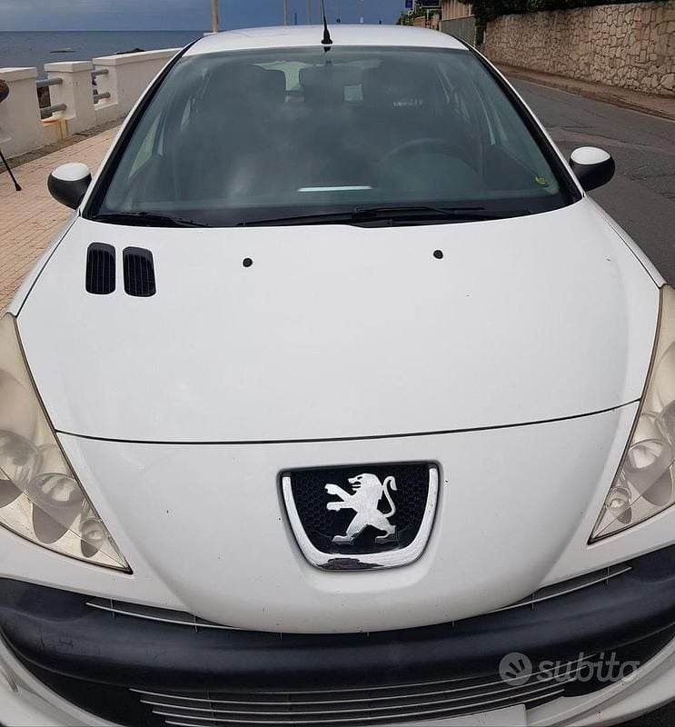 Usata Peugeot 206 70 CV (51 kW) 2009 Bianco Berlina
