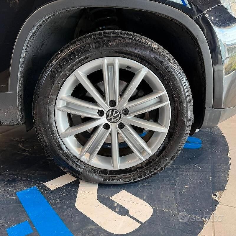Usata VW Tiguan Sport 140 CV (102 kW) 2008 Nero SUV
