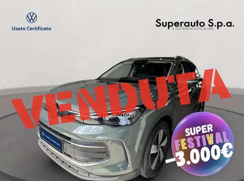 Nuova VW Tiguan Edition 150 CV (110 kW) 2026 Verde SUV