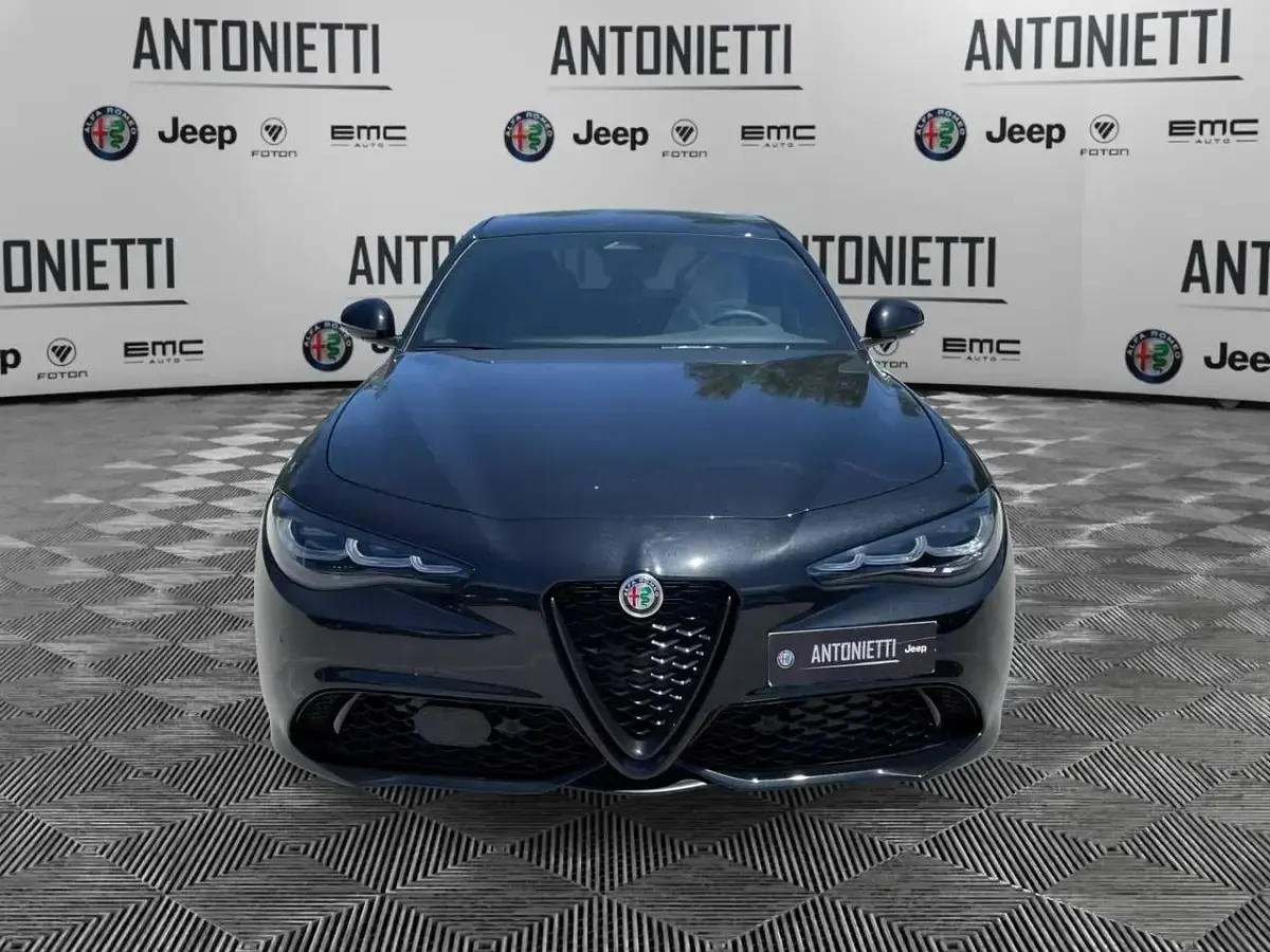 Nuova Alfa Romeo Giulia Veloce 160 CV (117 kW) 2026 Nero Berlina