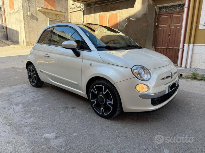 Usata 2010 Fiat 500 Due volumi | 5800 € (Buon prezzo) - Immagine 1/4