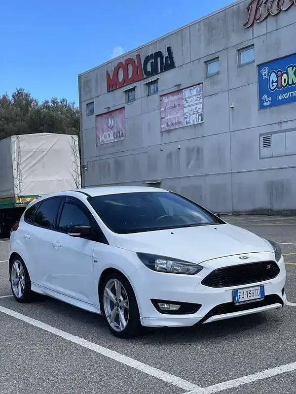Usata Ford Focus Business Edition 125 CV (91 kW) 2017 Berlina